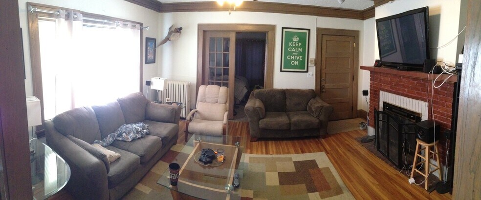 Living Room - 3015 E Bde Maka Ska Pky