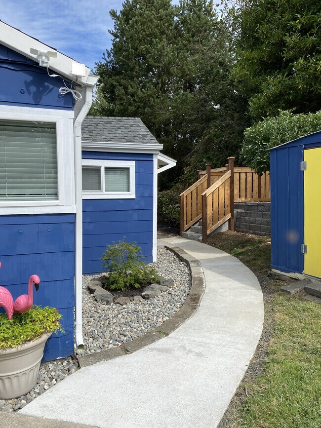 Building Photo - 2120 15th St