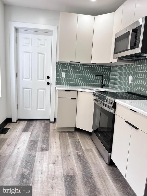 Building Photo - 2539 N Marshall St