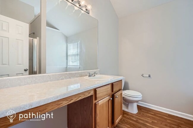 Building Photo - 701 Brentwood Pkwy