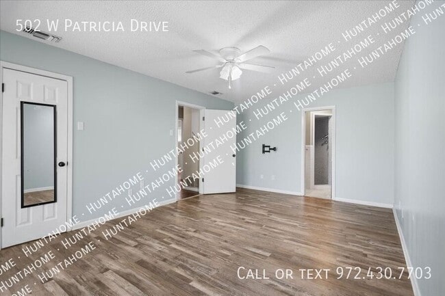 Building Photo - 502 W Patricia Dr