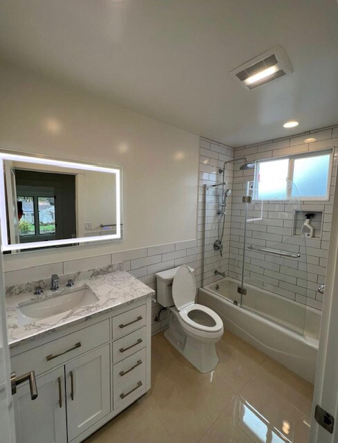 Building Photo - 638 Sycamore Dr