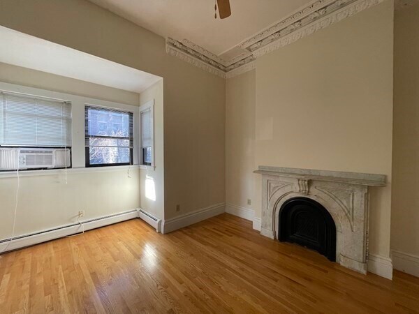 Building Photo - 70 Rutland St