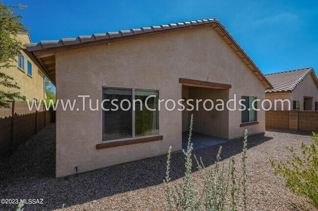 Building Photo - 1254 W Versilia Dr