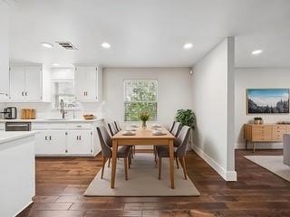 Building Photo - 6820 E Mockingbird Ln