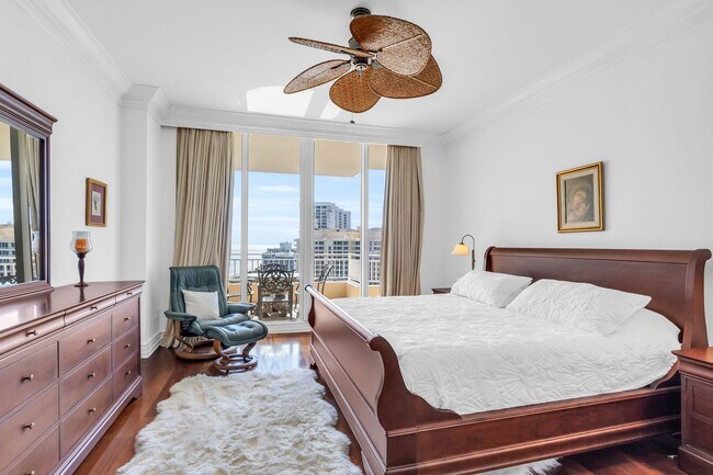 Building Photo - Step into luxury with this fully furnished PH offering stunning ocean and bay views. Located in t...