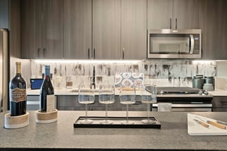 Building Photo - 183 N Ada St