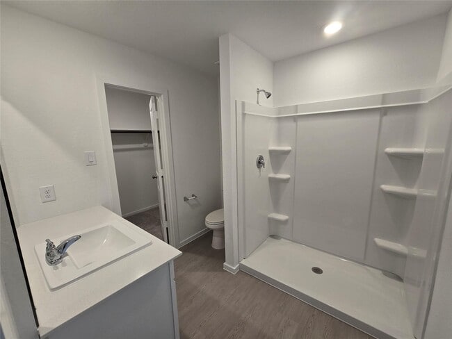 Building Photo - 9019 Rose Pelican Ln
