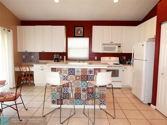 Building Photo - 7614 Colony Lake Dr