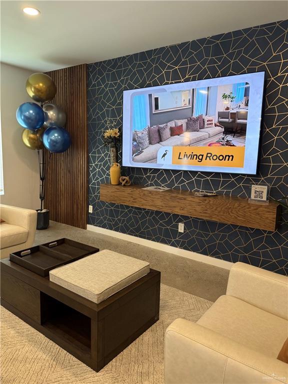 Building Photo - 24 Jenna Ln