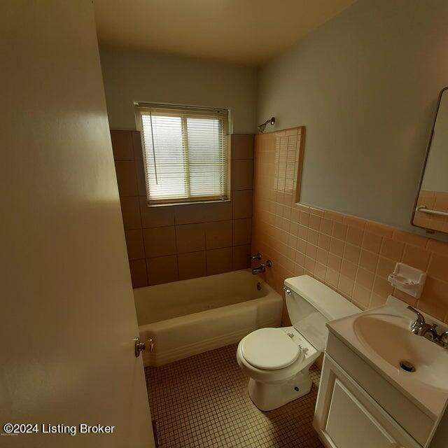 Building Photo - 400 N Clark Blvd