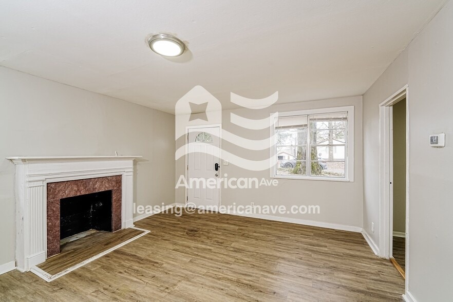 Building Photo - 536 Osceola Cir