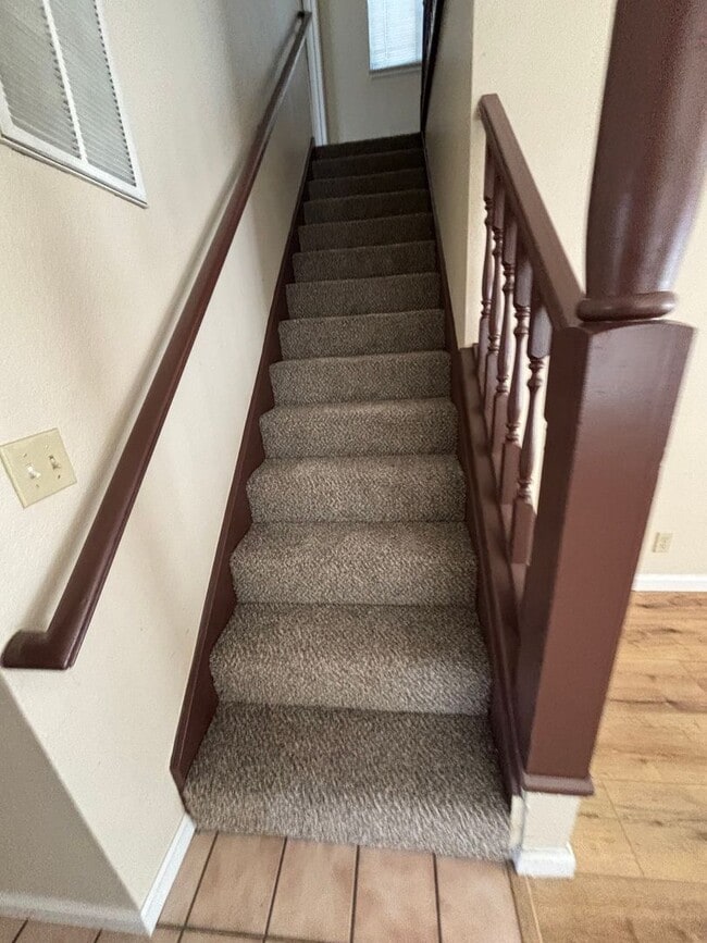 Building Photo - Spacious 4-Bedroom Home with Community Poo...