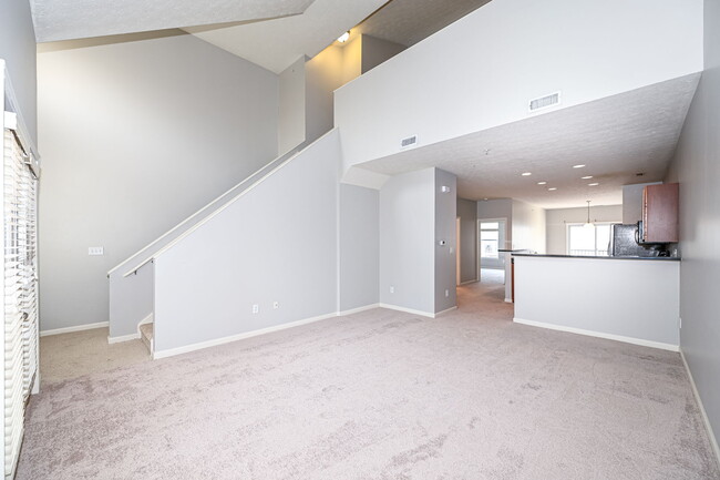 Building Photo - 6617 Reserve Way