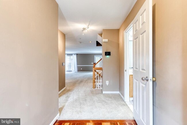 Building Photo - 10820 Sherwood Hill Rd