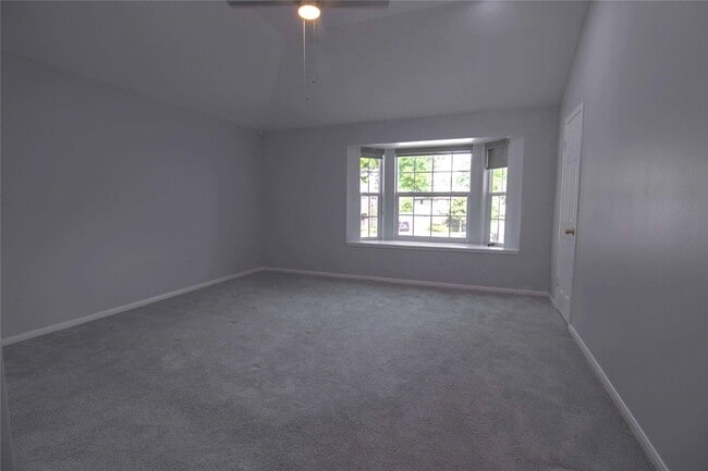 Building Photo - 10819 Belle Haven Dr