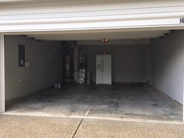 Building Photo - 16832 NW Oak Creek Dr