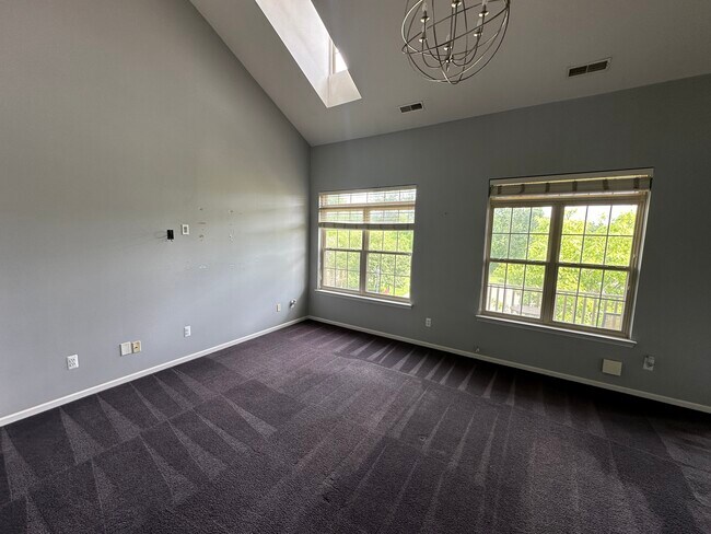 Building Photo - 176 Clubhouse Cir