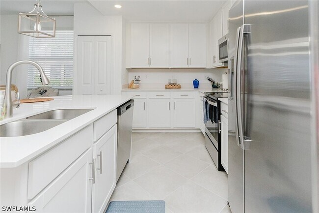 Building Photo - 5629 Double Eagle Cir