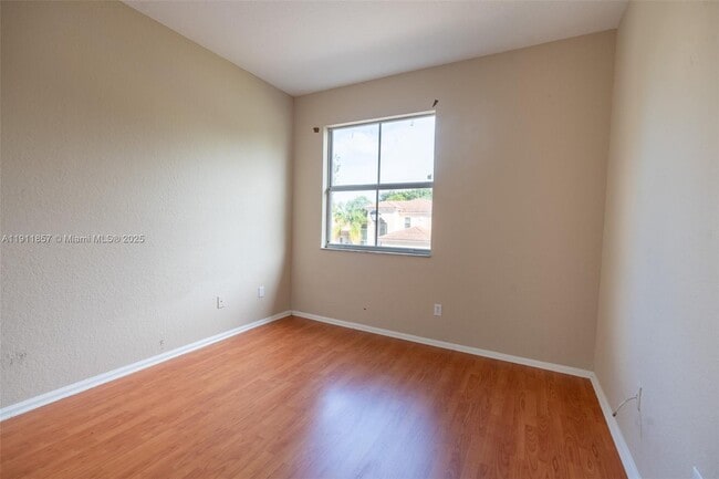 Building Photo - 1770 NE 37th Pl