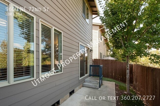 Building Photo - Easy Living 3BD Townhouse