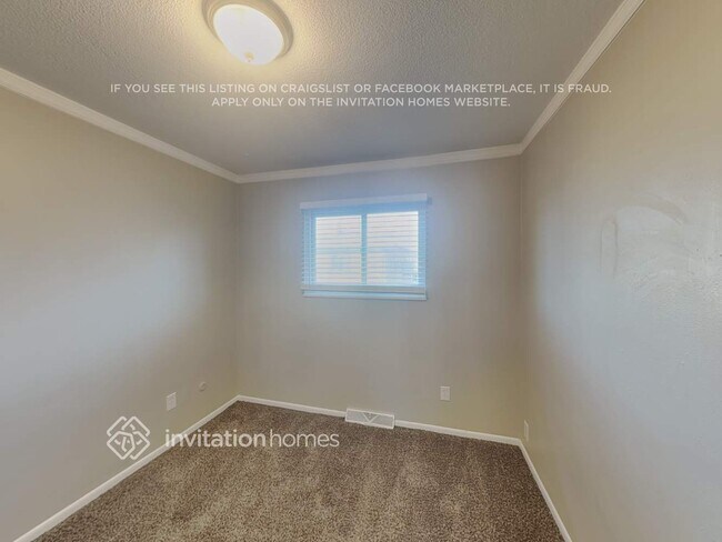 Building Photo - 10110 Depew St