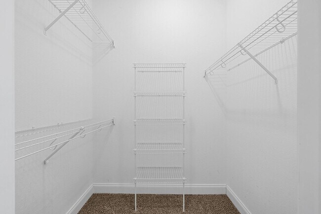 Building Photo - Pet Friendly in Sango!