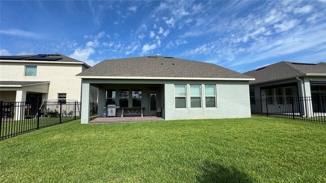 Building Photo - 12533 Charmed Dr