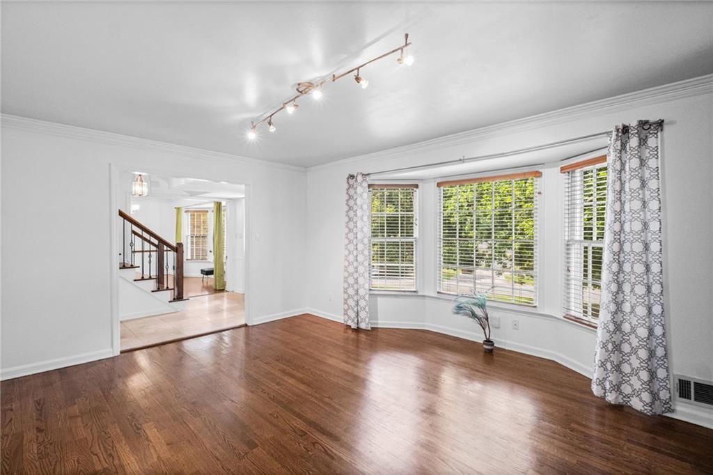 Building Photo - 5291 Manhasset Cove