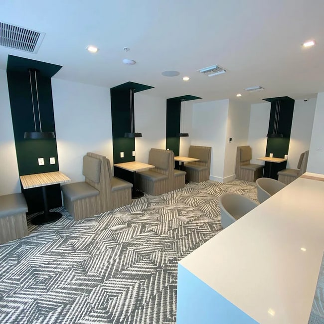 Building Photo - 10900 Legacy Gateway Cir