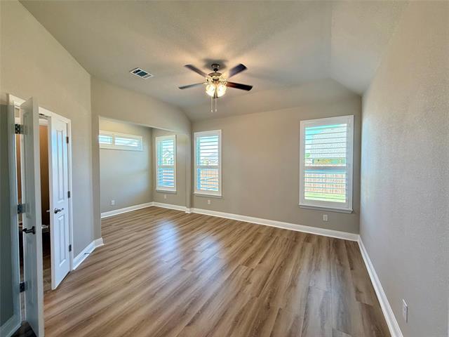 Building Photo - 3476 Evergreen Wy