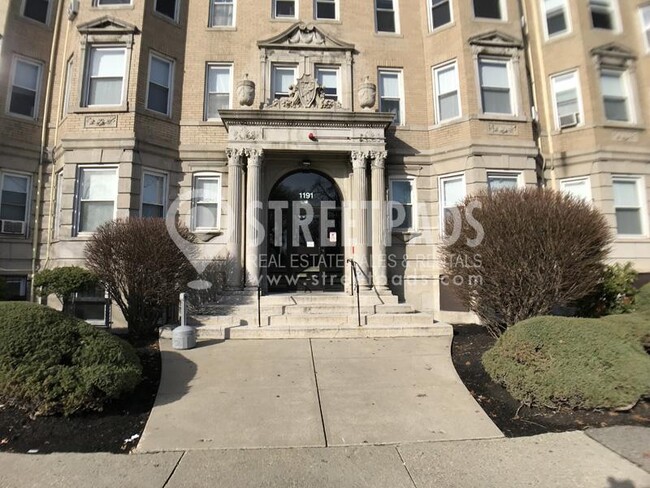 Primary Photo - 1 bedroom in Boston MA 02215