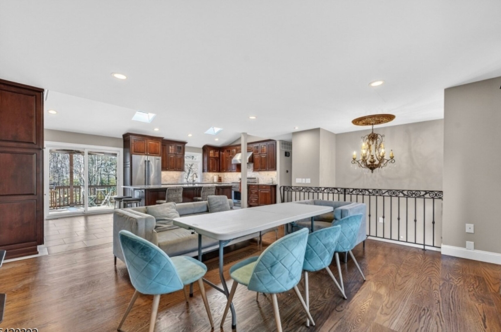 Building Photo - 2289 Brookside Dr