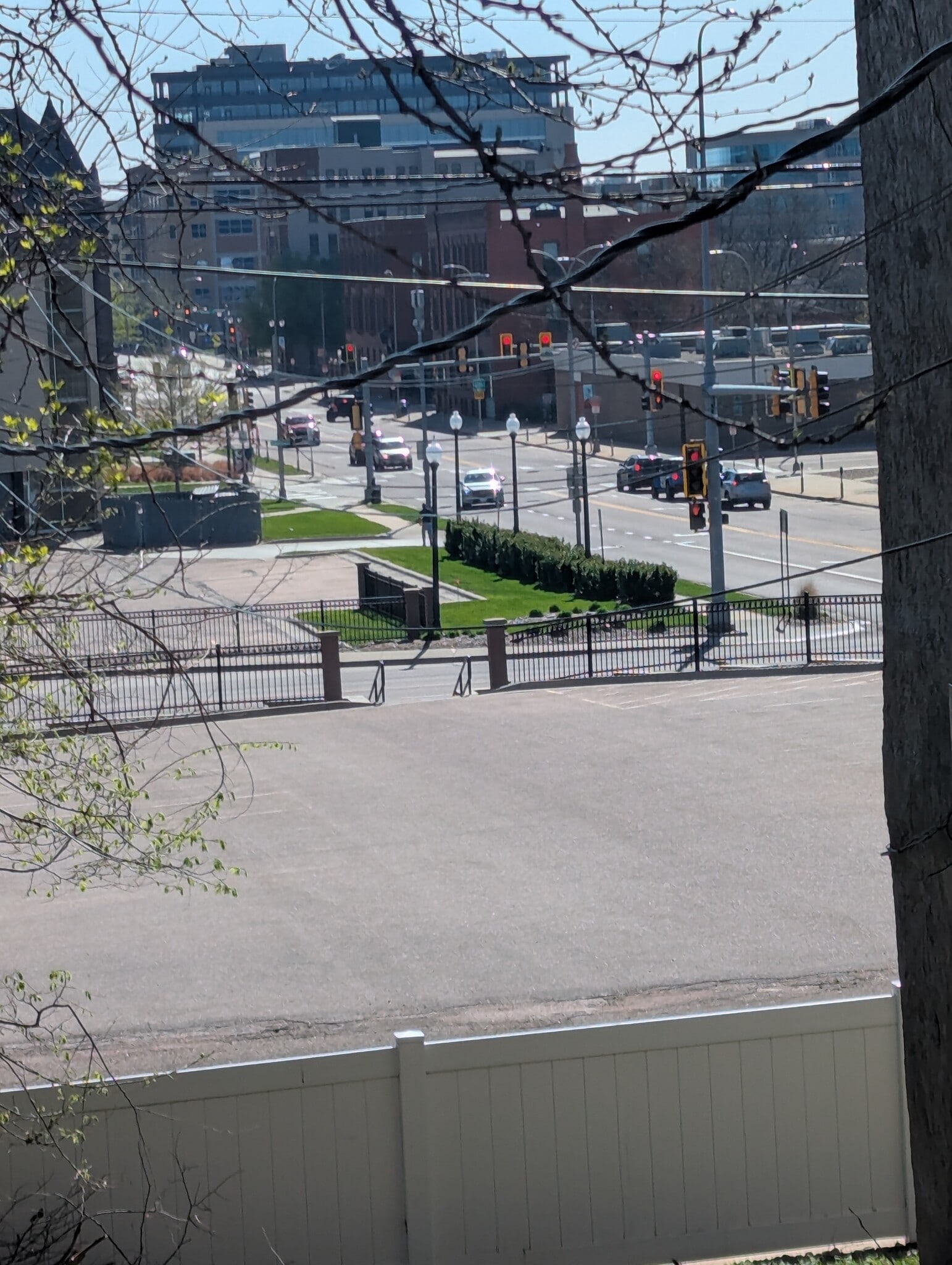 Downtown View - 400 N Spring ave