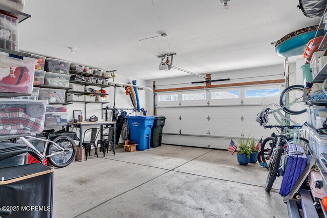 Building Photo - 63 Bataan Ave