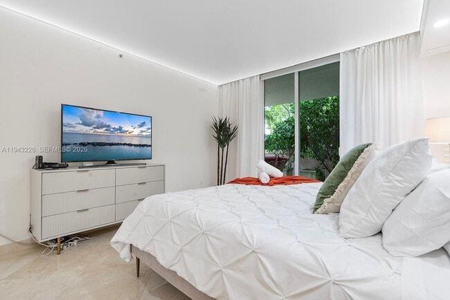 Building Photo - 17555 Atlantic Blvd