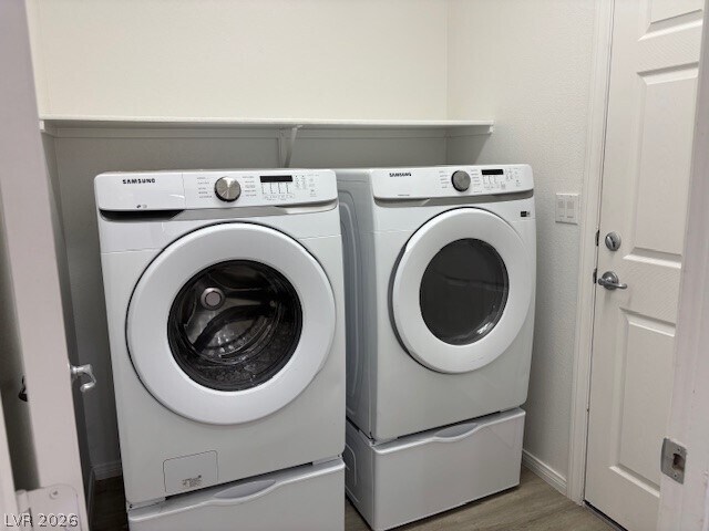 Building Photo - 2341 Thornwood Castle Dr