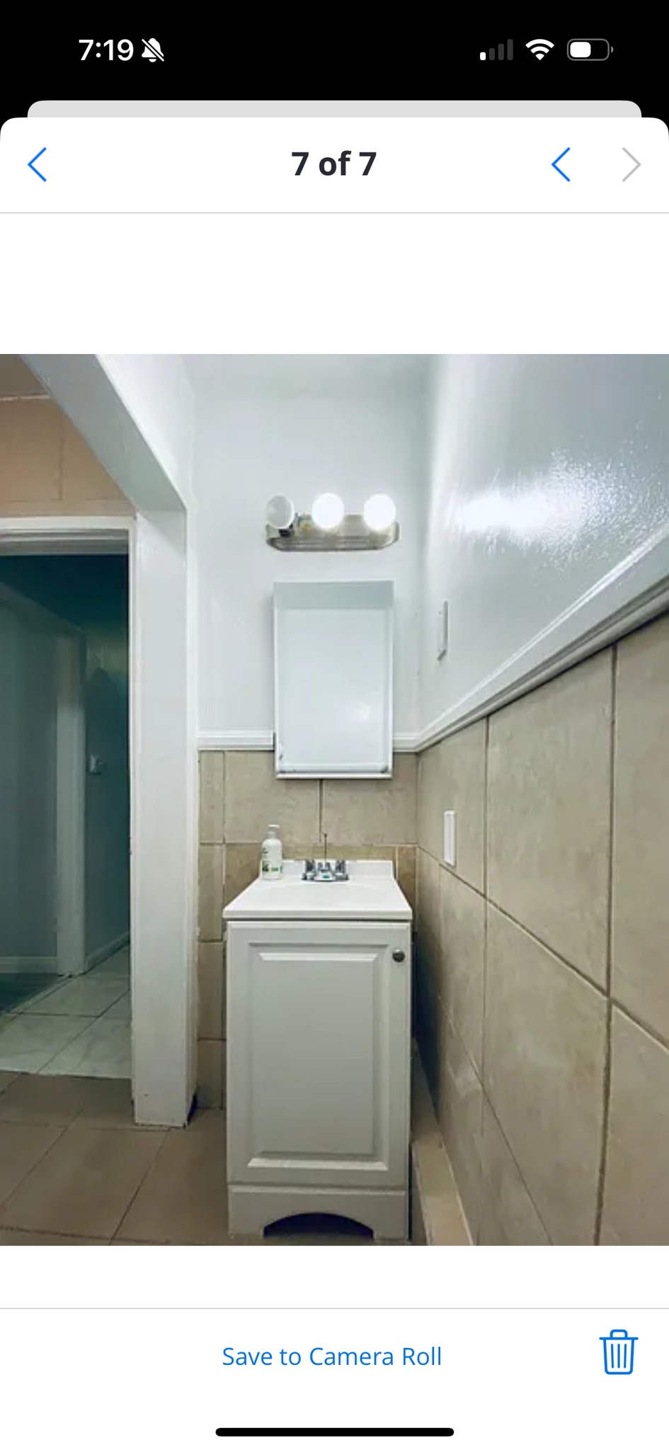 Bathroom - 6954 Long Beach Blvd