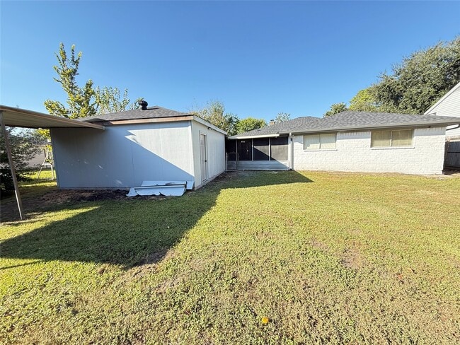 Building Photo - 12023 Sagecliff Dr