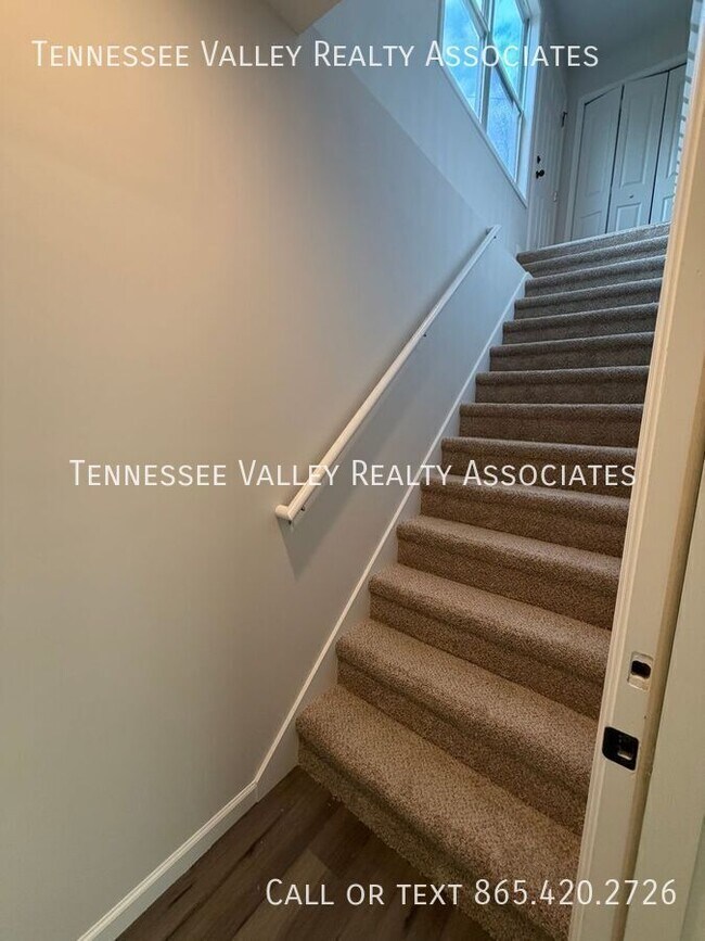 Building Photo - 1816 Andes Rd