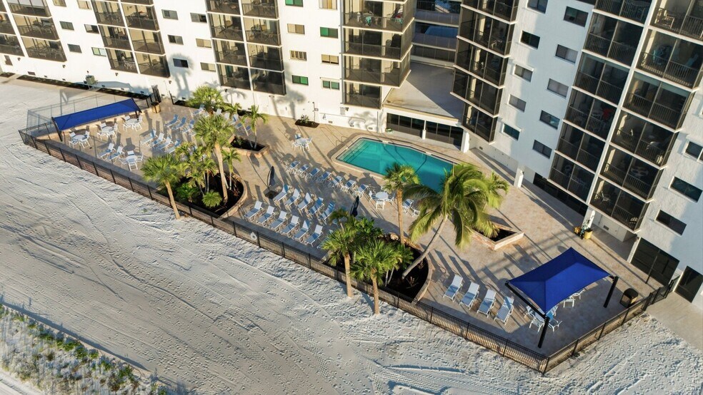 Building Photo - 8350 Estero Blvd