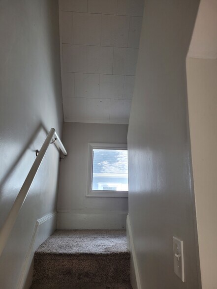 Building Photo - 9 Shawmut Ter
