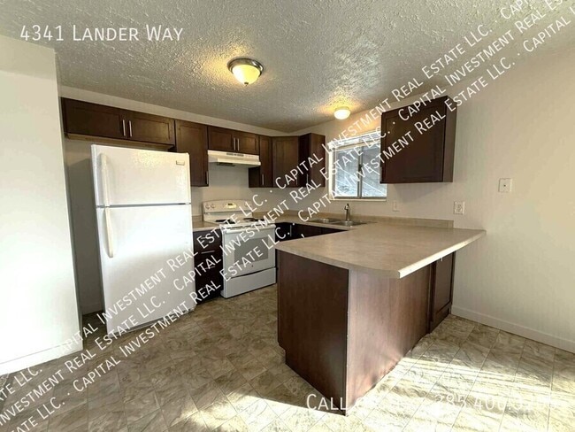 Building Photo - 4341 Lander Way