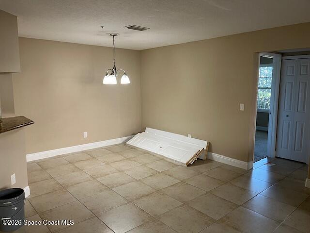 Building Photo - 7667 N Wickham Rd