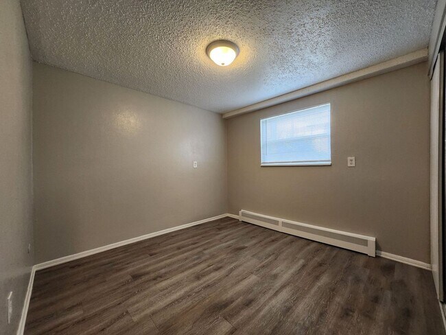 Building Photo - 7135 Alegre Cir