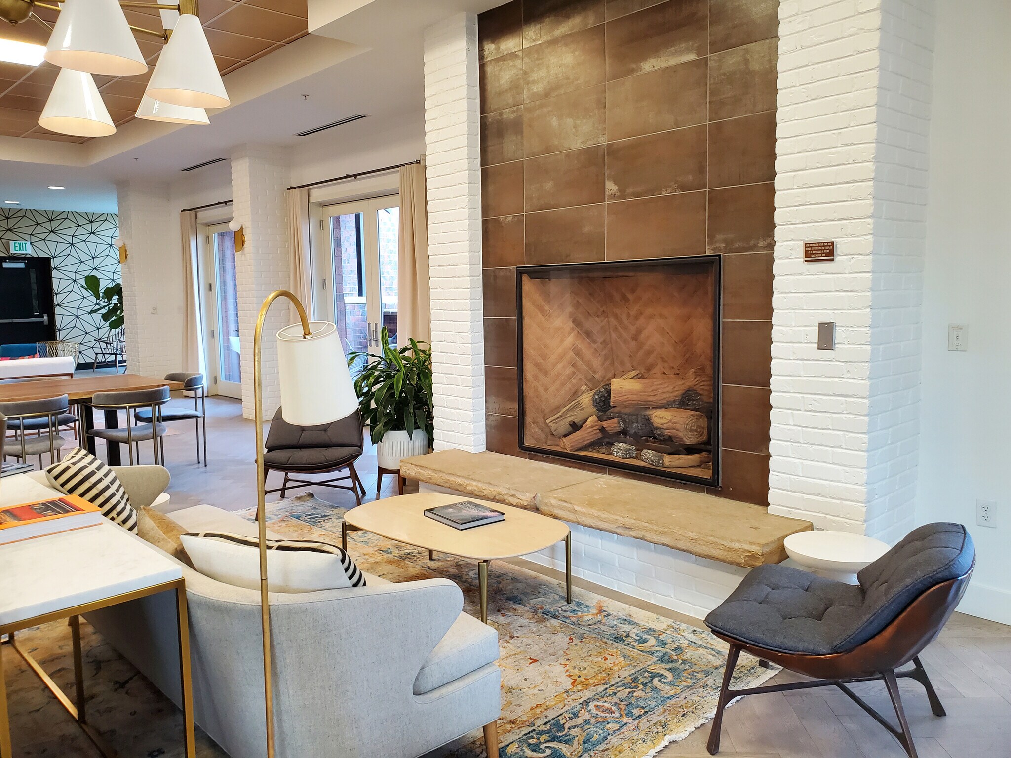 Common Work Area - 3401 Arapahoe Ave