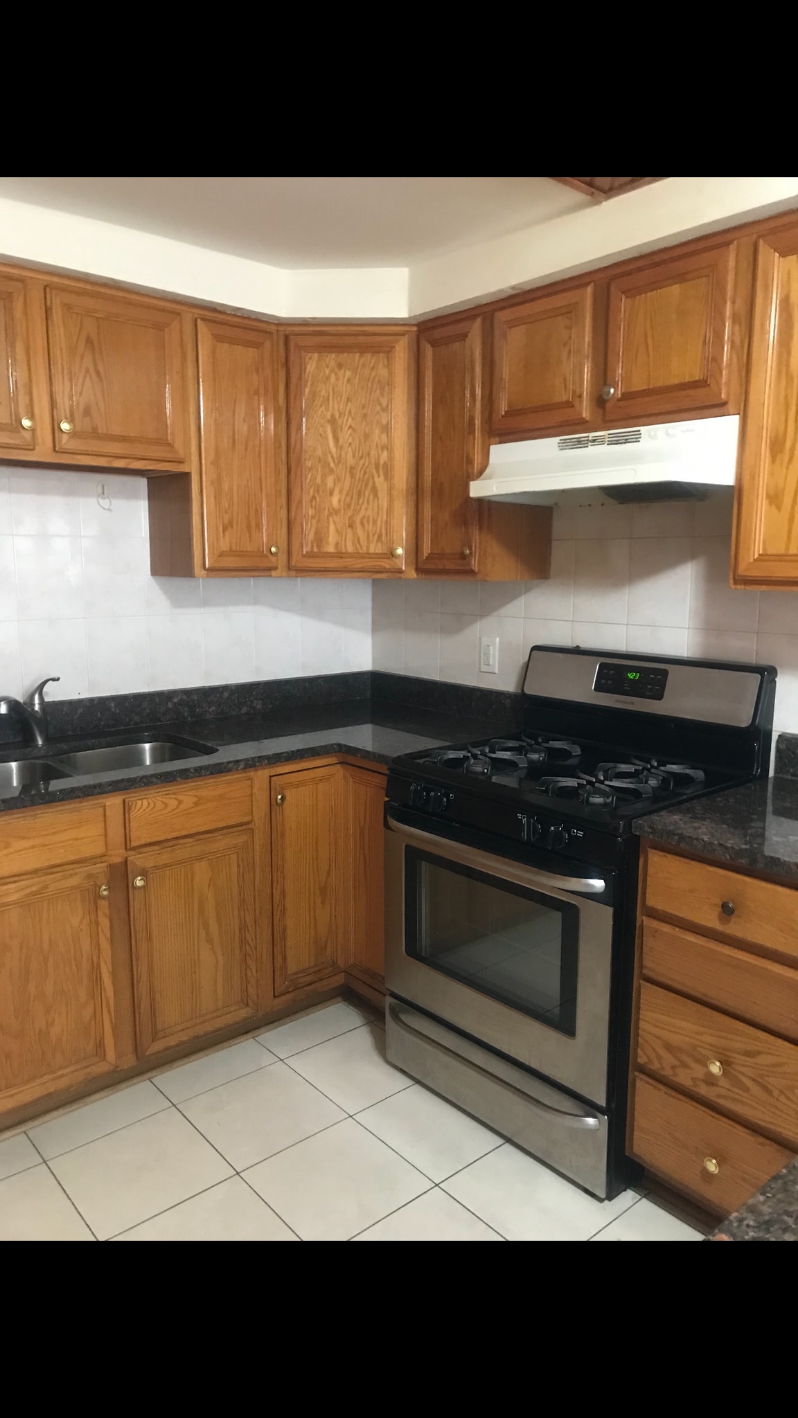 Unit 1 Kitchen - 5218 S Kilbourn Ave