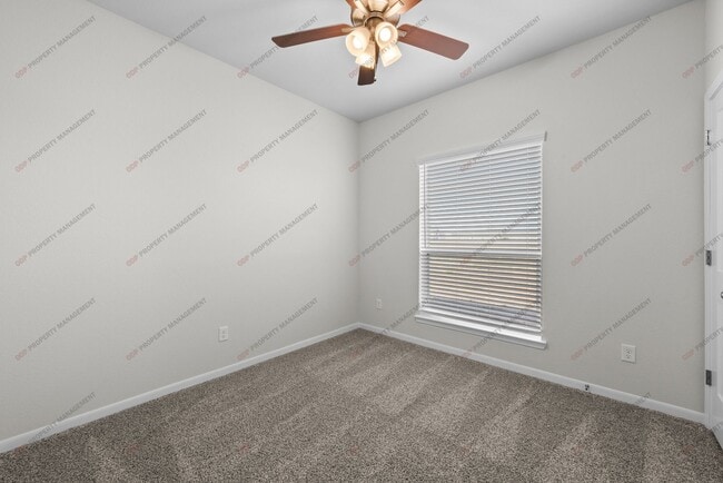Building Photo - 2704 Wasilla Dr