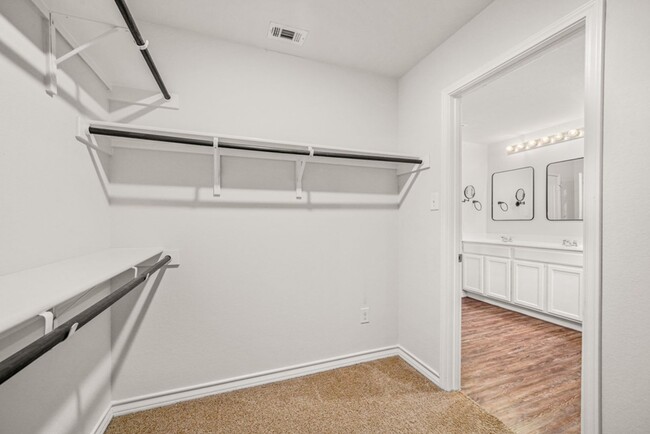 Building Photo - First time rental!