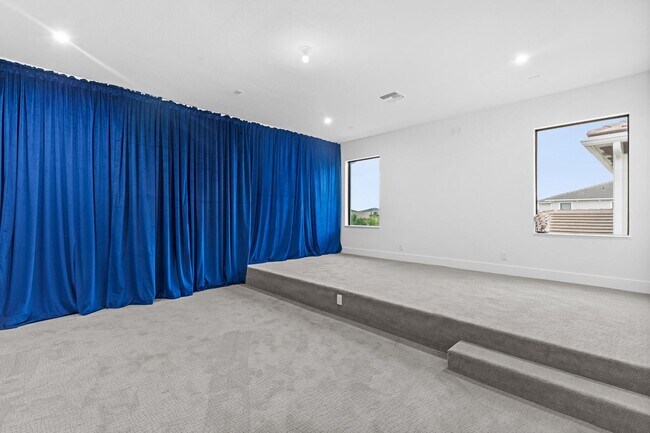 Building Photo - 12470 Solana Bay Cir